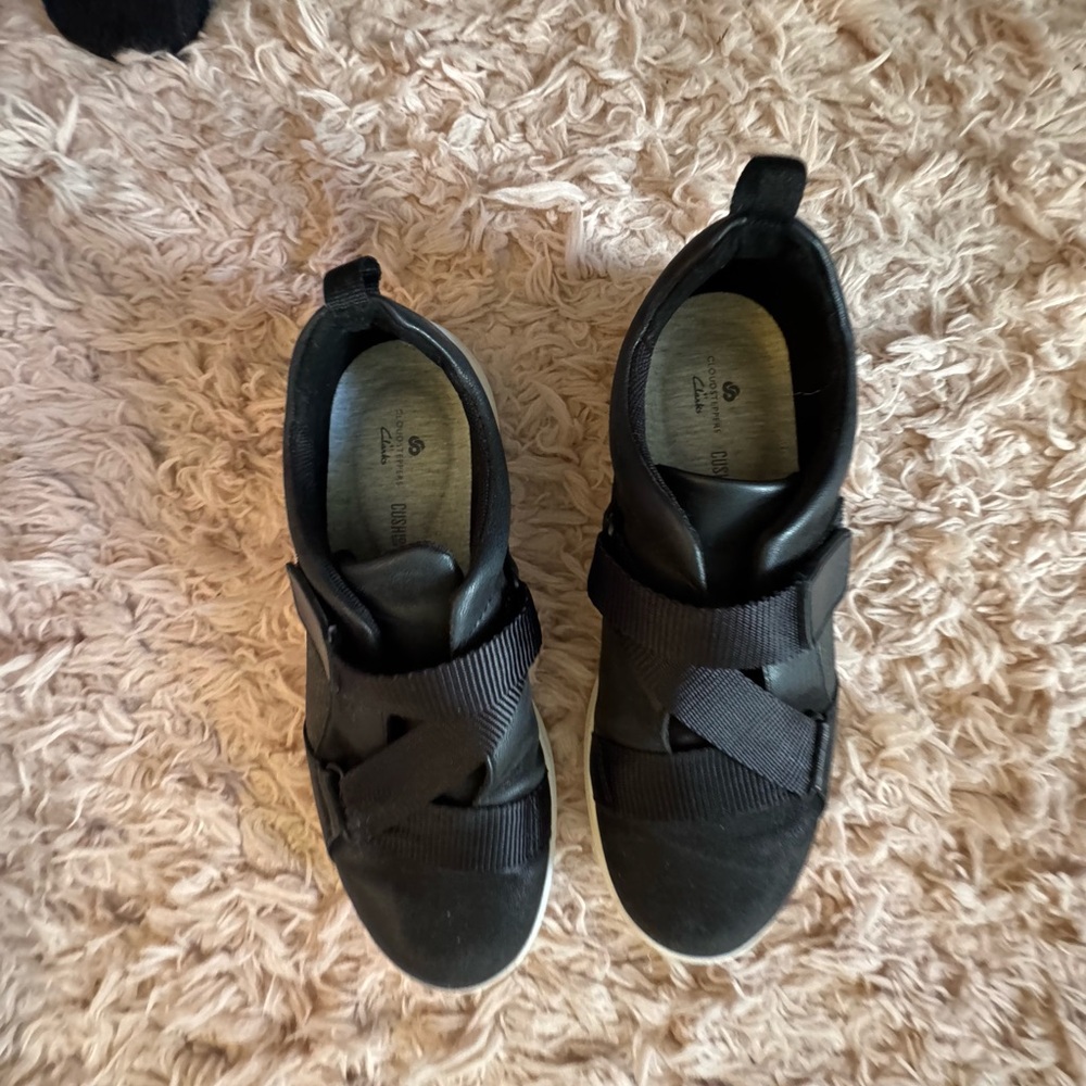 Clarks Black Women’s  Sneakers